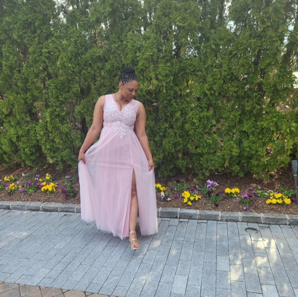 The perfect dress for any formal occasion.